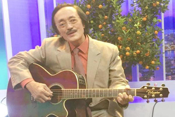 Con trai nghệ sĩ Giang còi: 'Ba tôi muốn được chôn cùng cây đàn guitar'