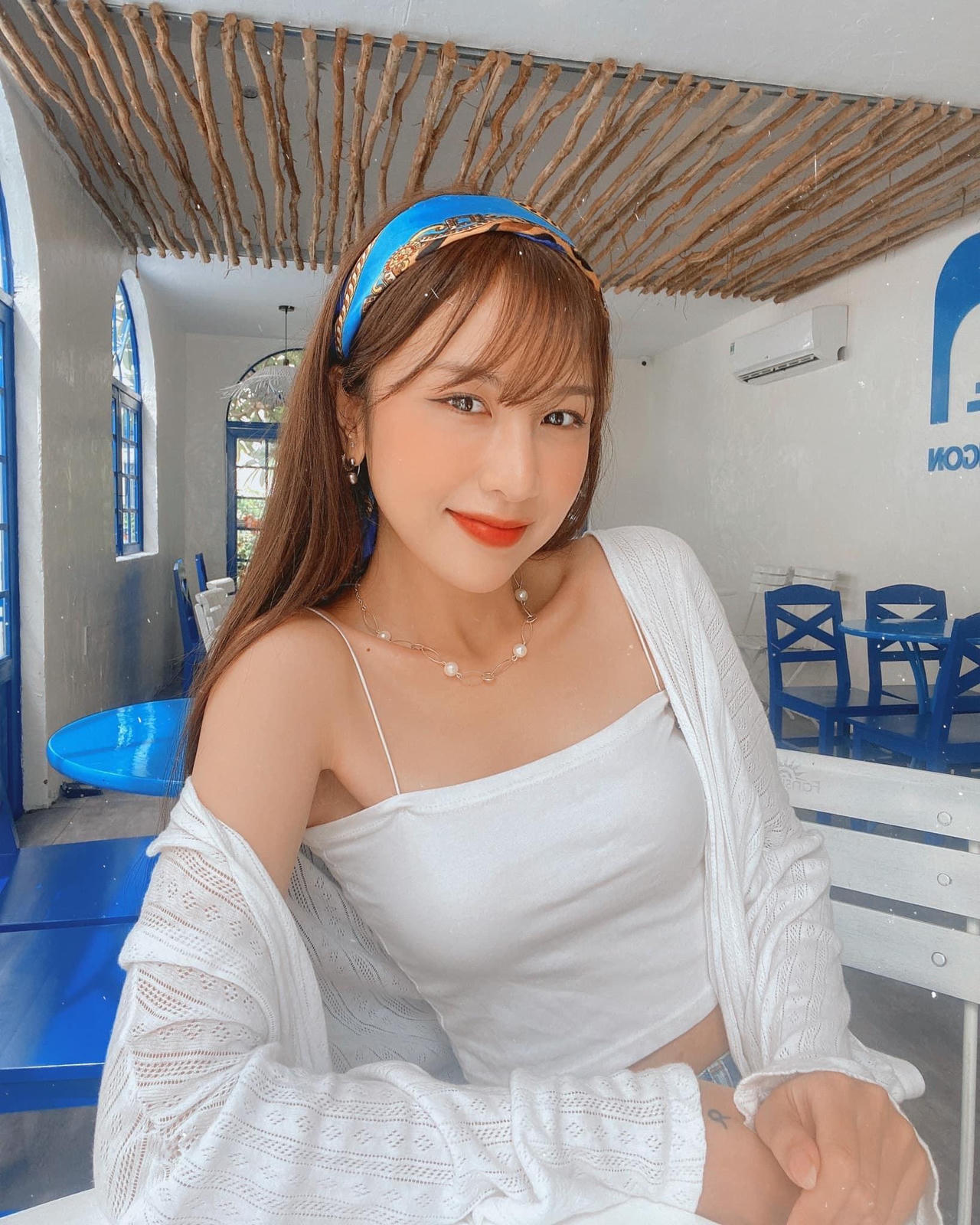 Ngỡ ngàng nhan sắc con gái 25 tuổi của NSND Trần Nhượng