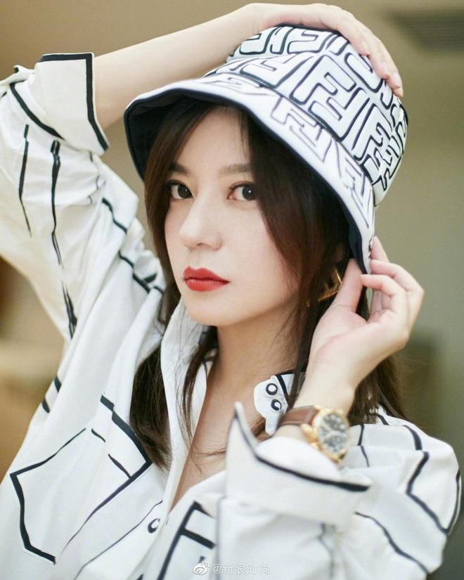 Triệu Vy đang ở đâu?