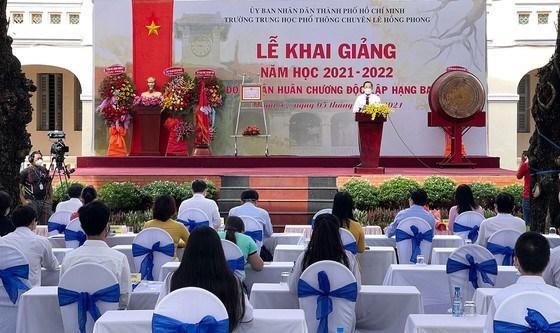 Lễ khai giảng đặc biệt của học sinh Hà Nội và cả nước 