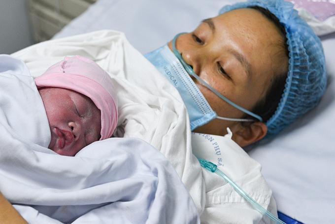 Đề xuất thưởng gần 9 triệu đồng cho người sinh con thứ hai