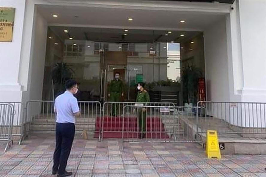 Cách ly y tế tòa R6A Royal City vì có cư dân là F0