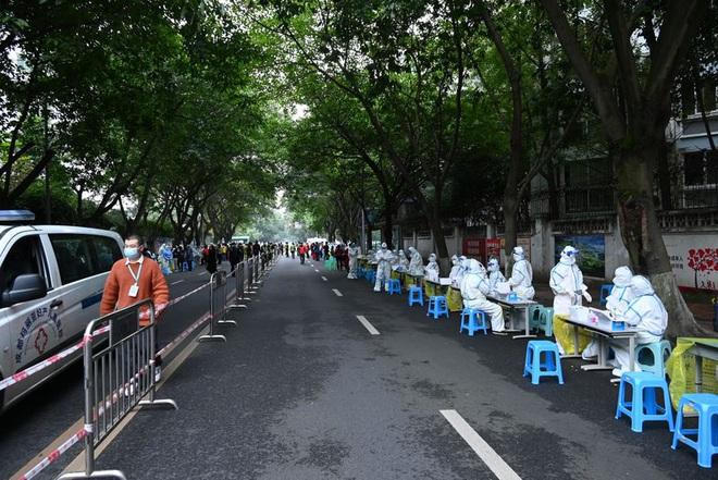 Vì sao Trung Quốc quyết bám trụ chiến lược 'Không COVID'?