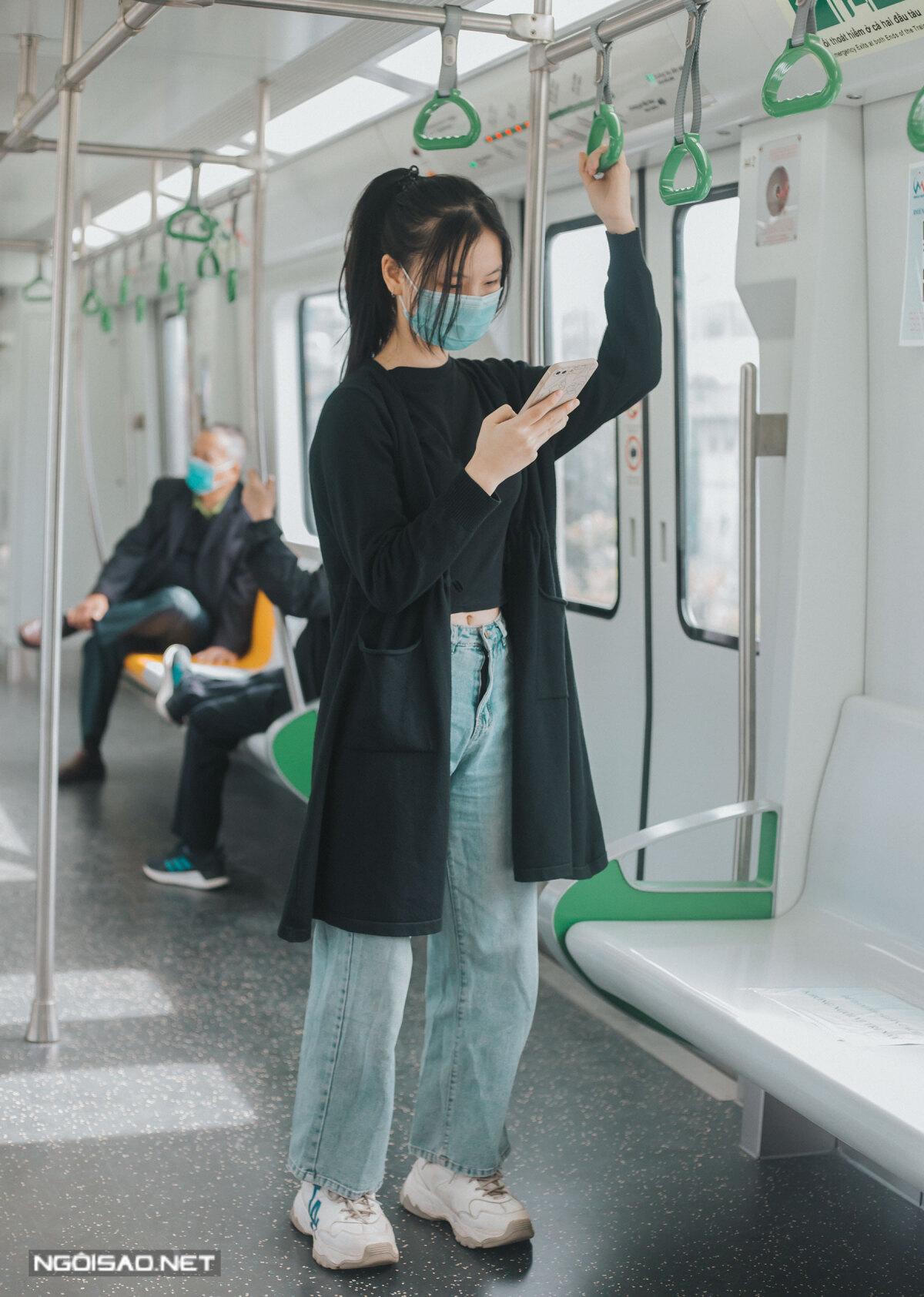 Những góc check in cực chất ở ga tàu điện Cát Linh - Hà Đông