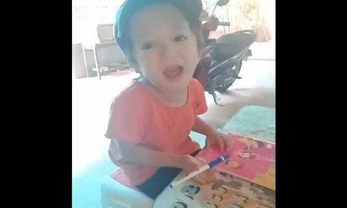 Bé 5 tuổi tính nhẩm nhanh hơn máy tính