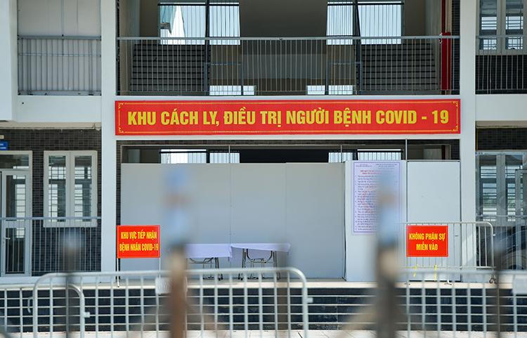 Hà Nội kích hoạt nhiều trạm y tế lưu động điều trị F0