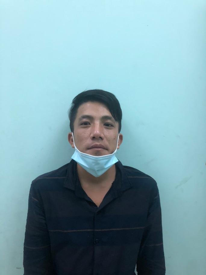 Bắt nóng cặp đôi nhiều lần làm liều ở TP HCM - Ảnh 1.