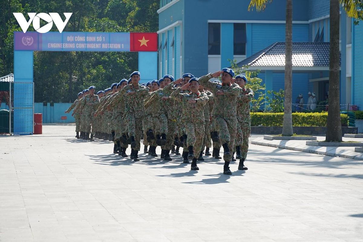 Những màn võ thuật 'cực đỉnh' của chiến sỹ mũ nồi xanh