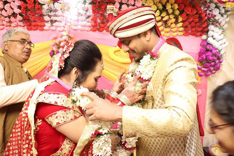 Đám cưới lúc nửa đêm của cô gái Việt và những thủ tục chỉ có ở Ấn Độ
