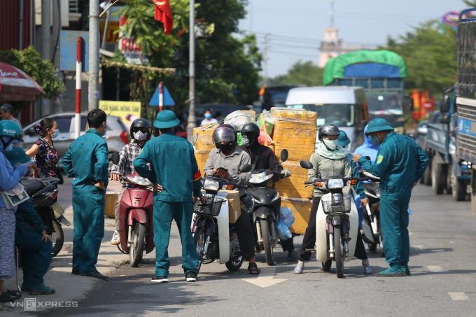 Nhiều tỉnh dừng hàng loạt hoạt động trước Tết Dương lịch