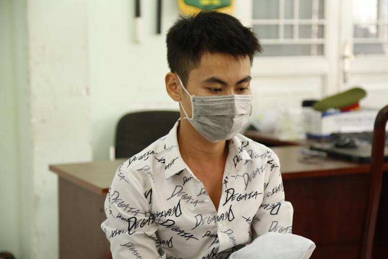 Giả Công an ép gái mại dâm quan hệ rồi bắt đưa tiền