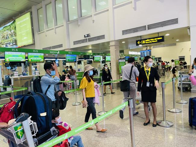 Những địa phương nào yêu cầu cách ly, xét nghiệm âm tính vào dịp Tết?