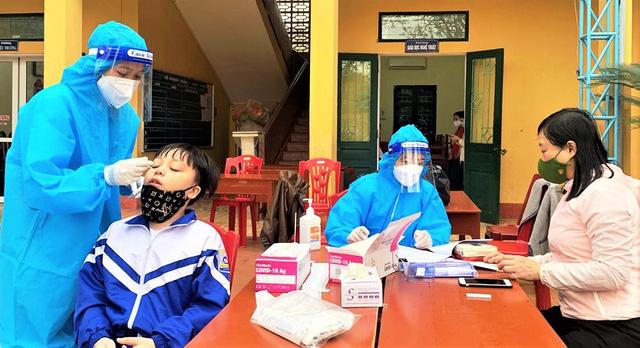 Những địa phương nào yêu cầu cách ly, xét nghiệm âm tính vào dịp Tết? - Ảnh 1.