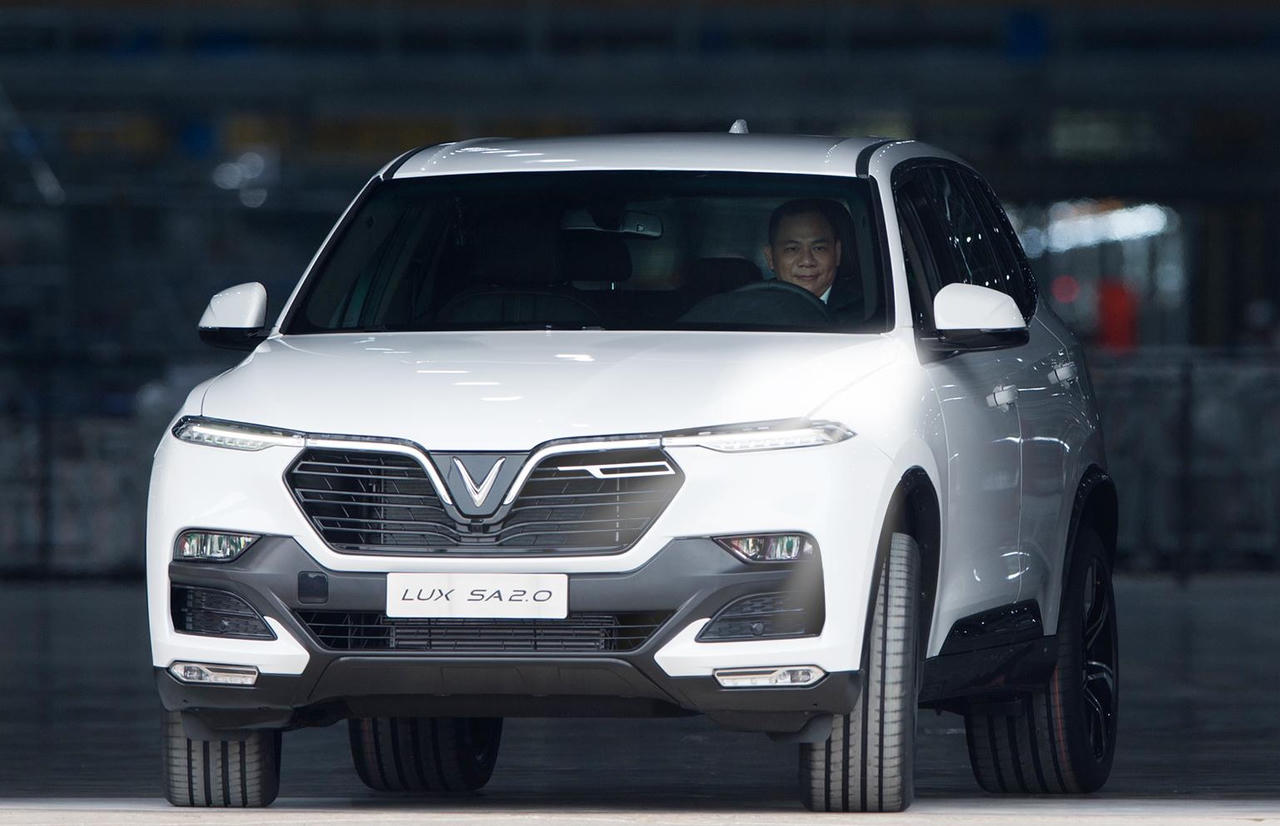 Tỷ phú Phạm Nhật Vượng: ‘Làm việc khó mới thú vị’