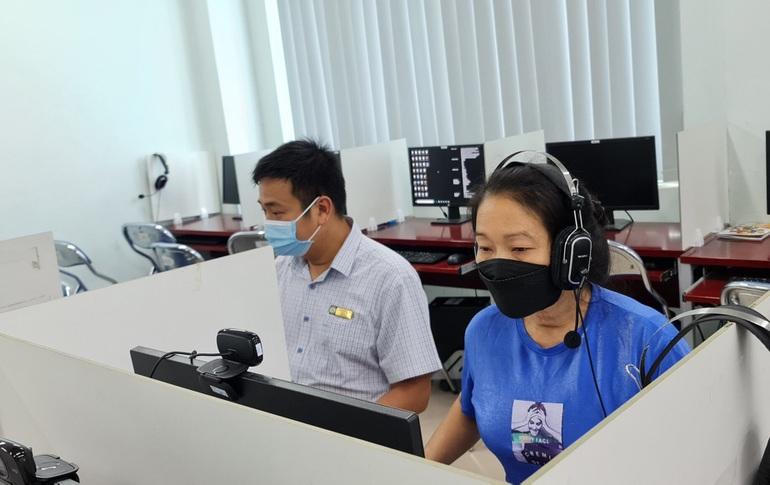 Nói dối "ba bị tai nạn" rời phòng thi, sinh viên có nguy cơ bị điểm 0