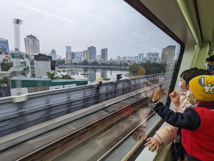 3 kỷ lục của tuyến đường sắt Cát Linh - Hà Đông mùng 4 Tết 