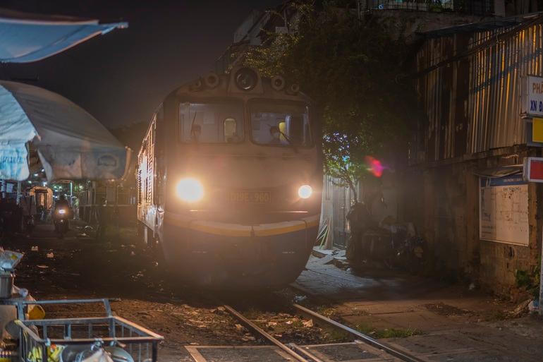 Nghề không ngủ, không Tết vì sứ mệnh đặc biệt