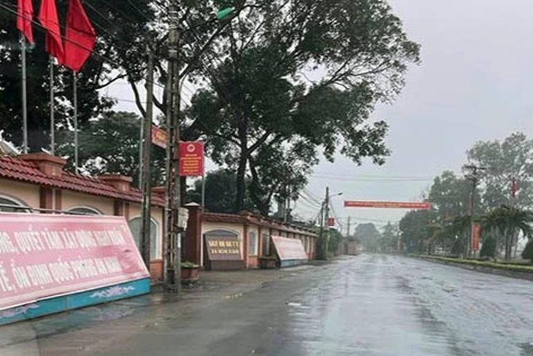 Đình chỉ công tác một chủ tịch xã vì... không nghe điện thoại