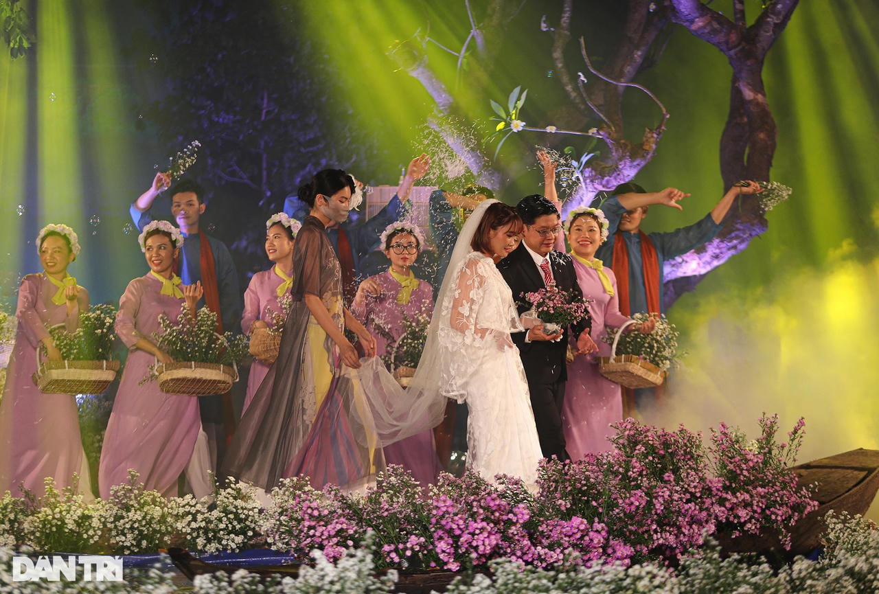 Lễ cưới đặc biệt của 20 cặp đôi y bác sĩ trong Bệnh viện Quân y 175