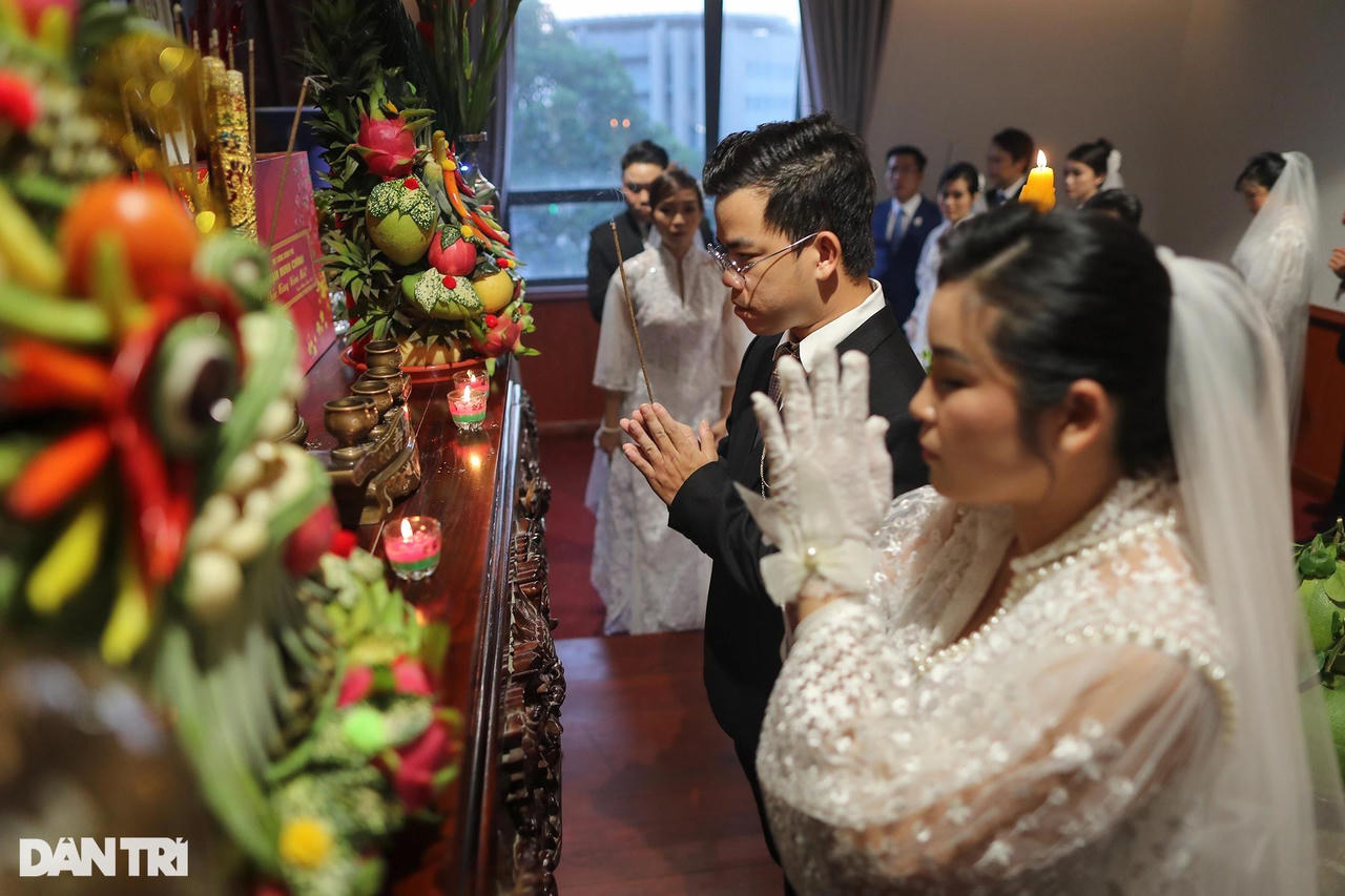 Lễ cưới đặc biệt của 20 cặp đôi y bác sĩ trong Bệnh viện Quân y 175