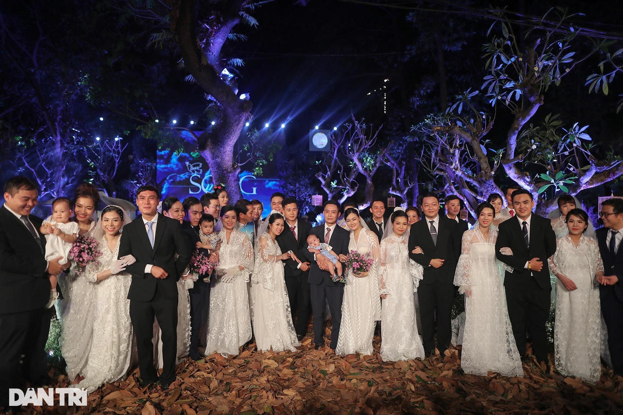 Lễ cưới đặc biệt của 20 cặp đôi y bác sĩ trong Bệnh viện Quân y 175