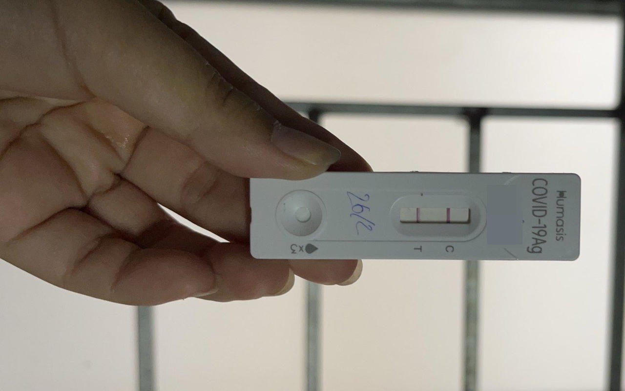 Trieu chung khi nhiem Omicron anh 1