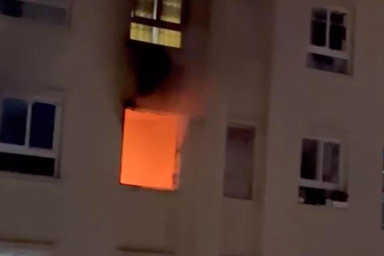 Căn hộ chung cư ở TP HCM cháy lớn sau tiếng cãi vã?