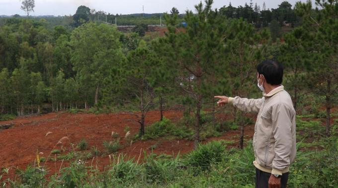 Người dân khốn khổ vì nhờ cán bộ địa phương làm sổ đỏ để rồi bị mất đất?