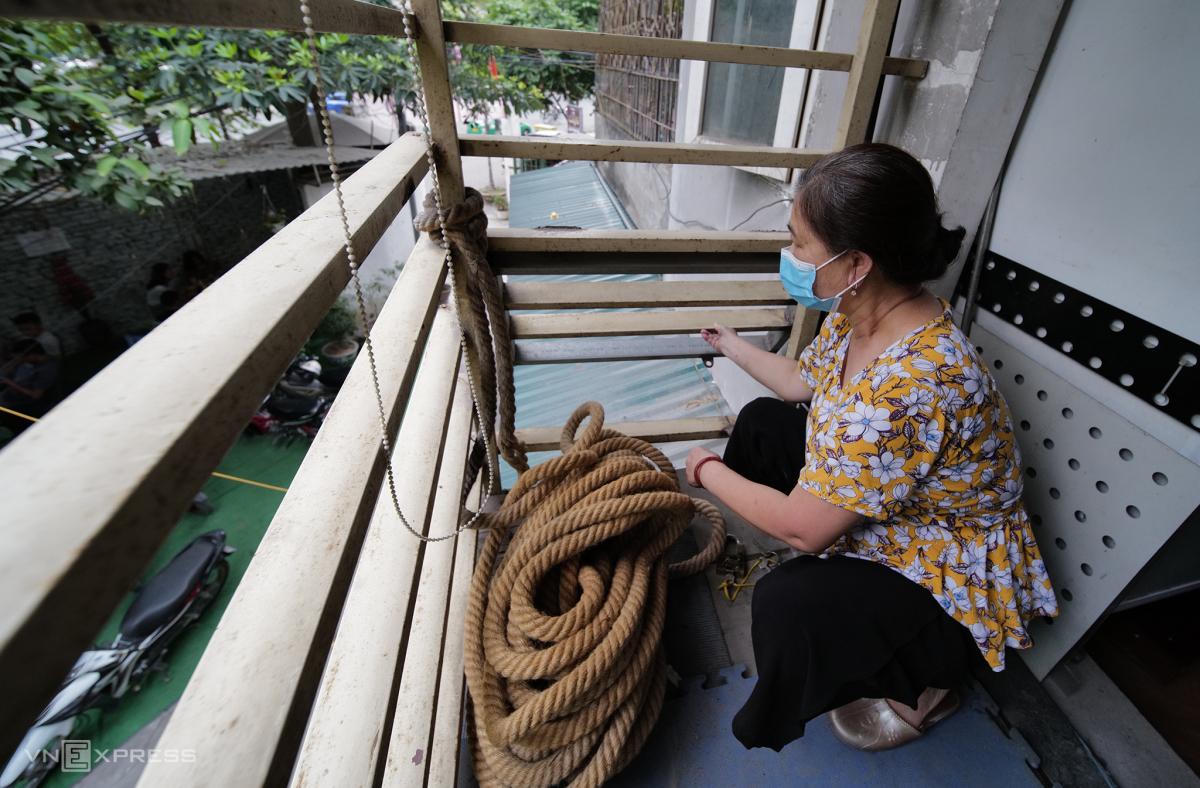 Hàng nghìn hộ dân Hà Nội mở lối thoát hiểm từ 'chuồng cọp'