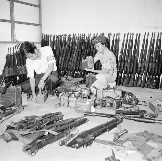 Hình ảnh thành phố Sài Gòn sống trong niềm vui chiến thắng 30/4/1975