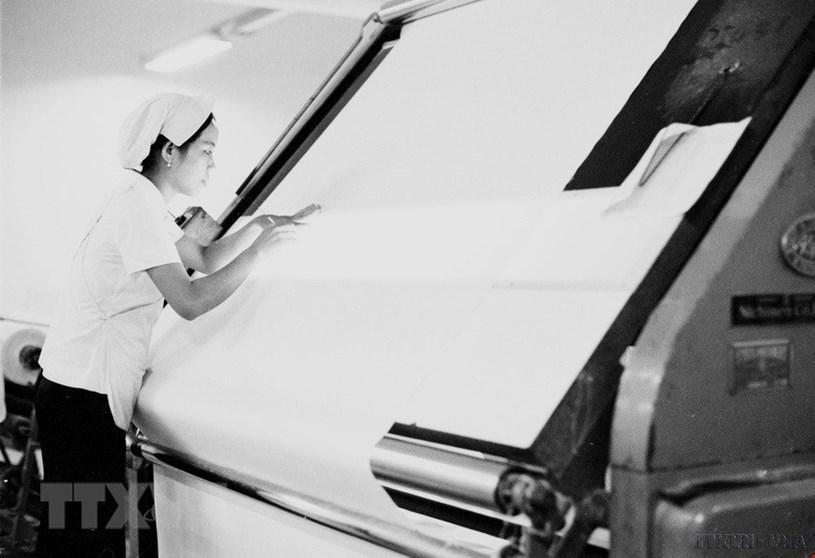 Hình ảnh thành phố Sài Gòn sống trong niềm vui chiến thắng 30/4/1975