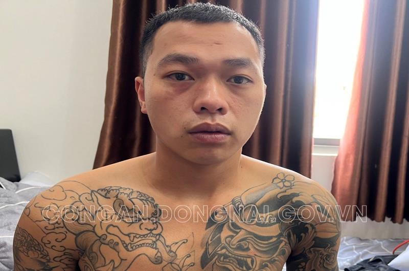 Truy bắt nhóm đối tượng trốn nã đặc biệt nguy hiểm luôn mang súng quân dụng