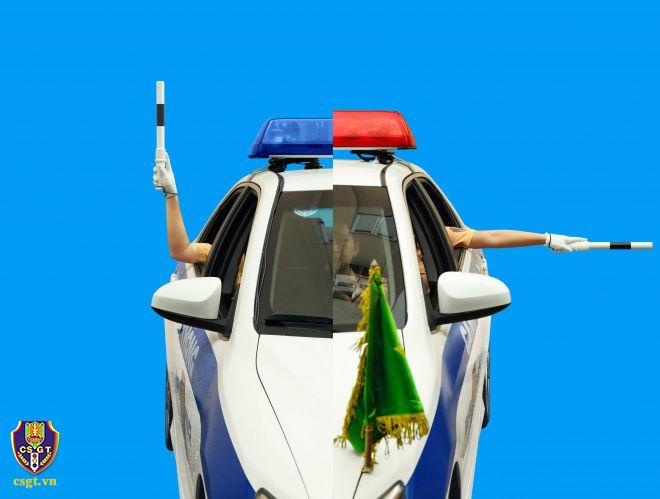 Hướng dẫn cách thực hiện đúng theo động tác của cảnh sát dẫn đoàn xe ưu tiên