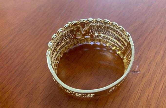 Bắt nghi can dùng búa cướp tiệm vàng ở TP HCM