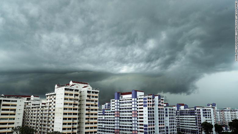 Điềm báo cho thế giới từ tình trạng khẩn cấp vì bệnh sốt xuất huyết tại Singapore