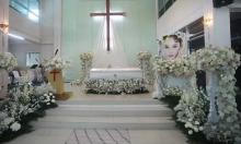 Thi hài sao 'Chiếc lá cuốn bay' được đưa đi hỏa táng