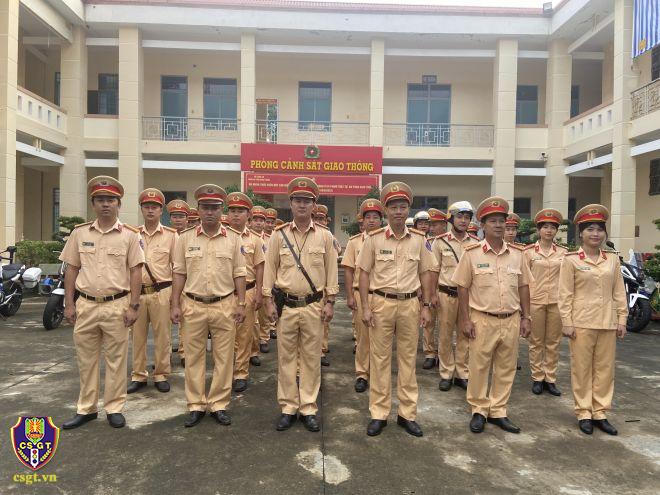 Hình ảnh CSGT cả nước đồng loạt ra quân lập lại trật tự giao thông