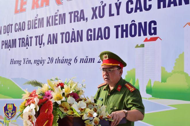 Hình ảnh CSGT cả nước đồng loạt ra quân lập lại trật tự giao thông