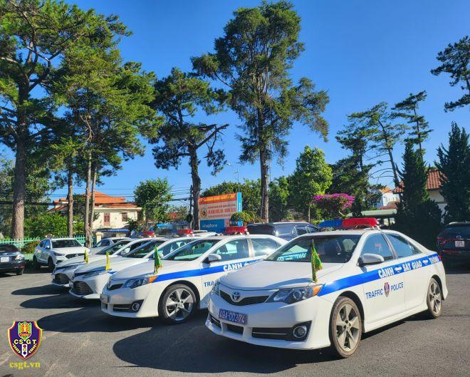 Hình ảnh CSGT cả nước đồng loạt ra quân lập lại trật tự giao thông