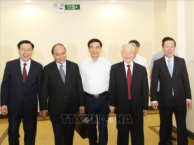 Toàn cảnh Hội nghị triển khai Nghị quyết của Bộ Chính trị về phát triển vùng Tây Nguyên