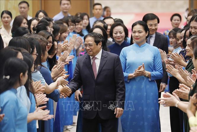 Sáng nay, 15/10, Thủ tướng Phạm Minh Chính đối thoại với phụ nữ