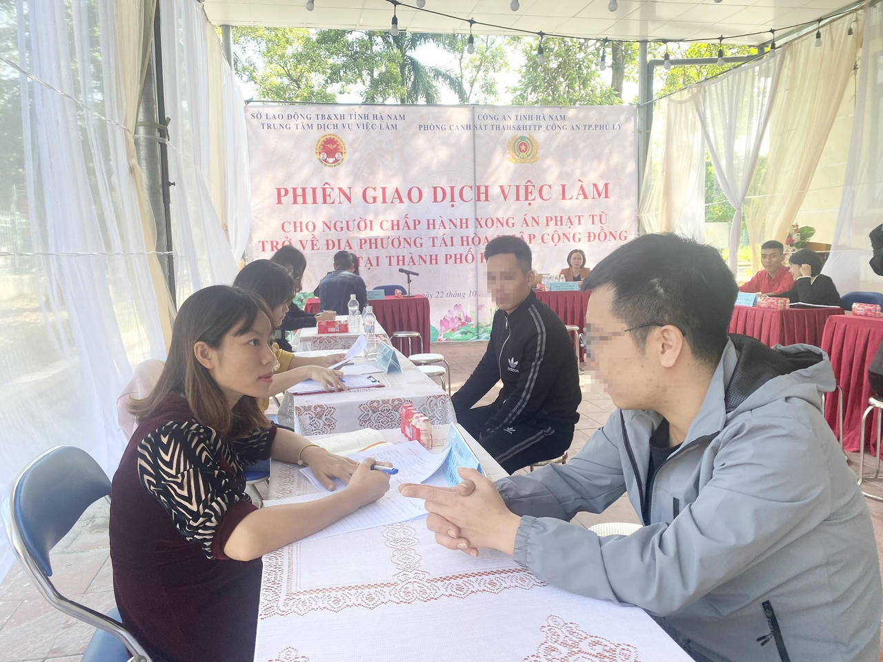 Hà Nam mở phiên giao dịch việc làm cho người chấp hành xong án phạt tù trở về