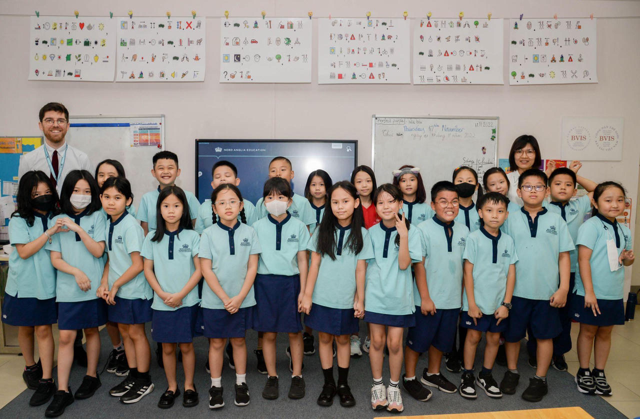 Chia sẻ về ngày 20/11 của các giáo viên nước ngoài tại Việt Nam