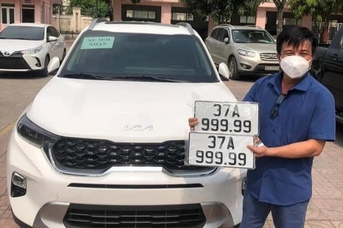 Quy định mới từ năm 2023 mà người mua ô tô và học lái xe cần lưu ý