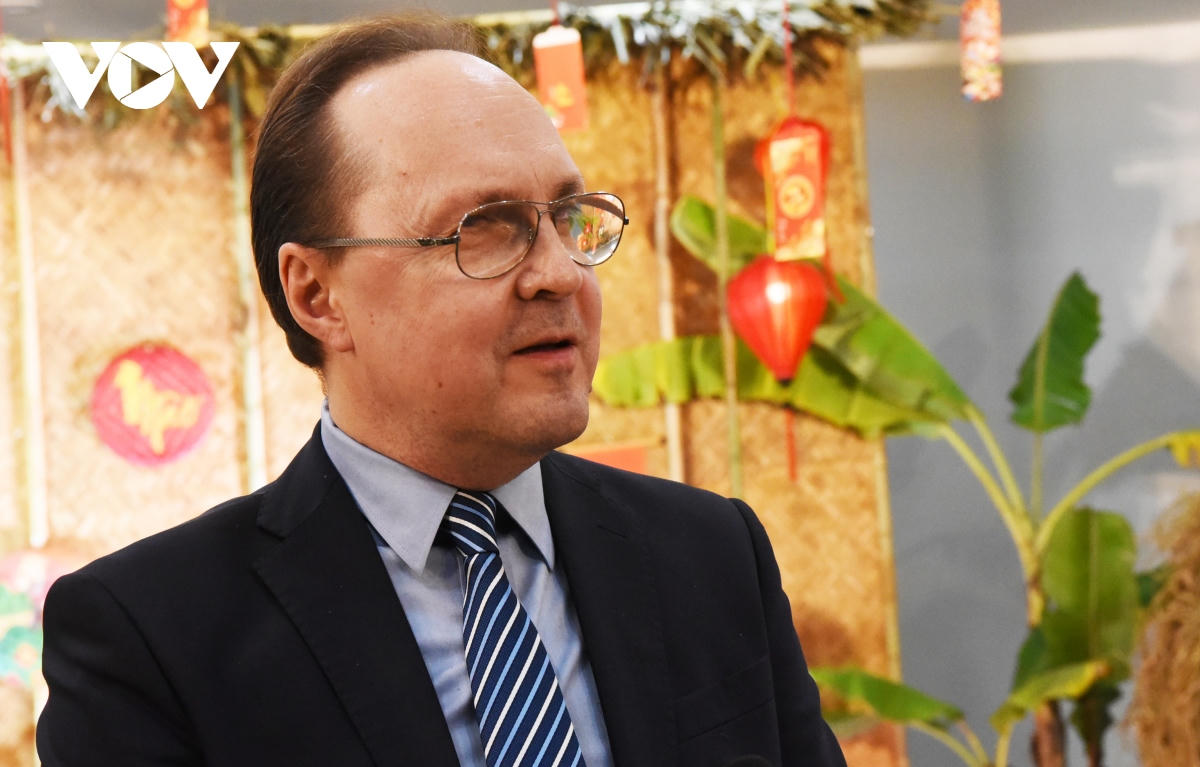 Các Đại sứ và đại diện nước ngoài nghĩ gì về Tết ở Việt Nam?