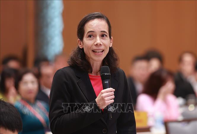 Thủ tướng: Đưa Việt Nam đến gần hơn với thế giới và mang thế giới đến gần hơn với Việt Nam