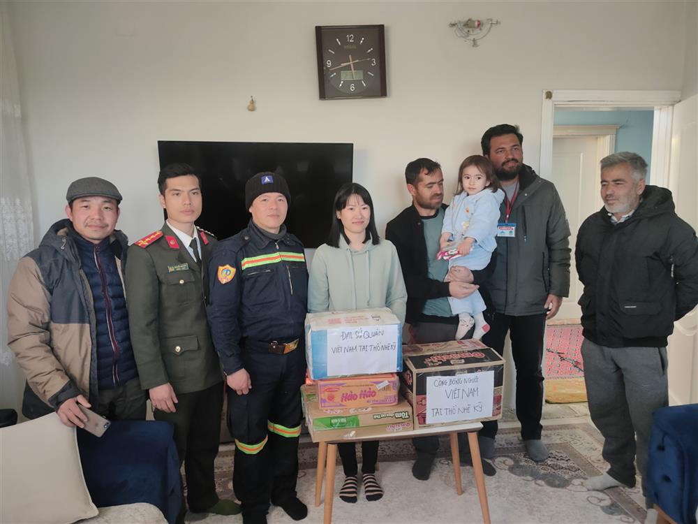 Hoạt động hỗ trợ của đoàn công tác Việt Nam tại Thổ Nhĩ Kỳ được đánh giá cao