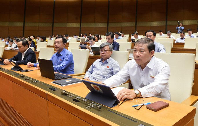 Nhóm đối tượng nào được tăng lương cơ sở lên 1,8 triệu đồng từ 1/7?