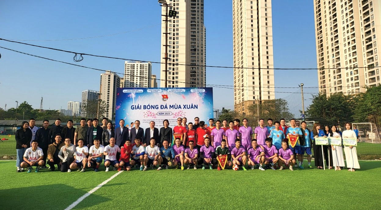 Giải bóng đá 'Mùa Xuân năm 2023': Hấp dẫn, kịch tính và cống hiến