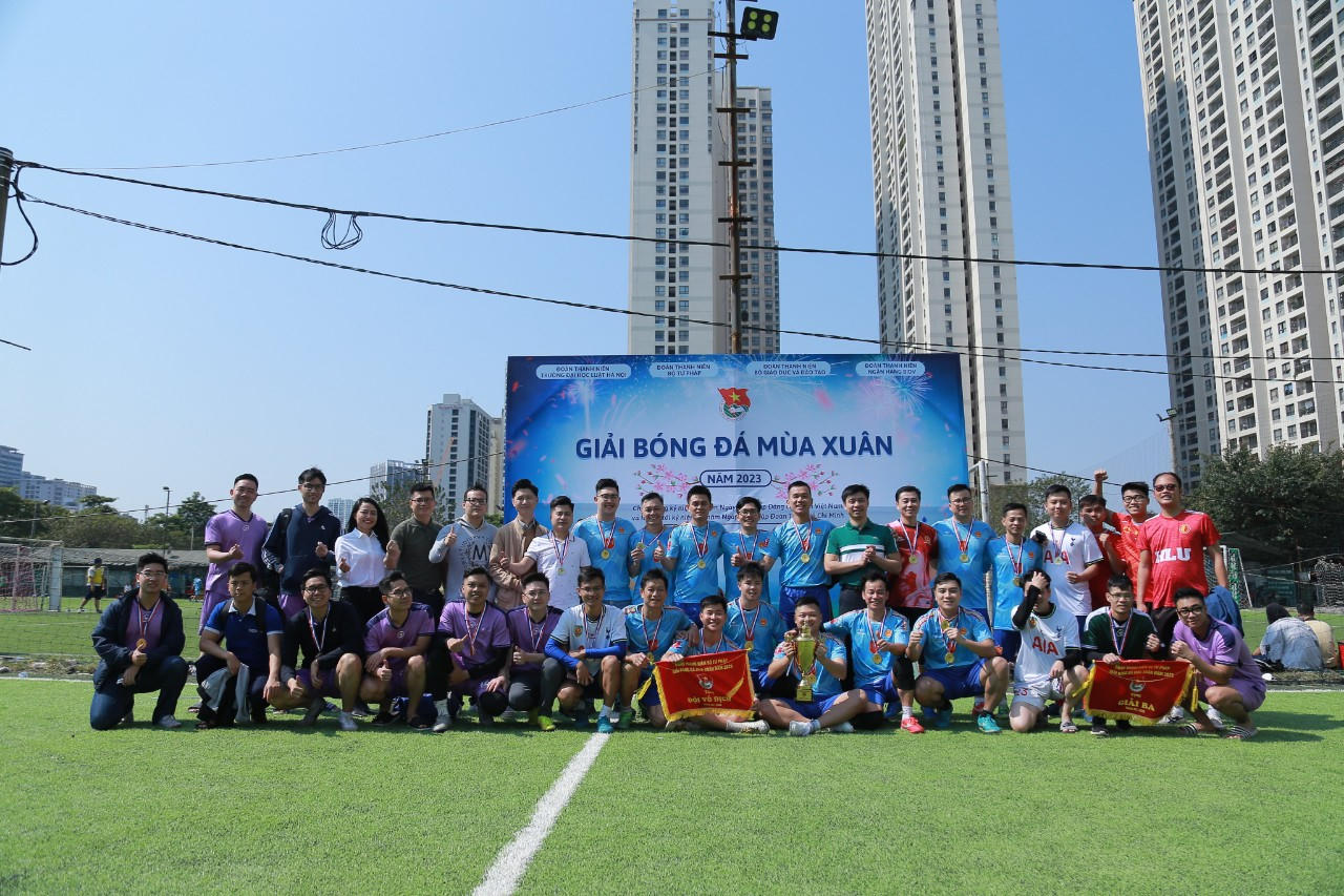 Giải bóng đá 'Mùa Xuân năm 2023': Hấp dẫn, kịch tính và cống hiến